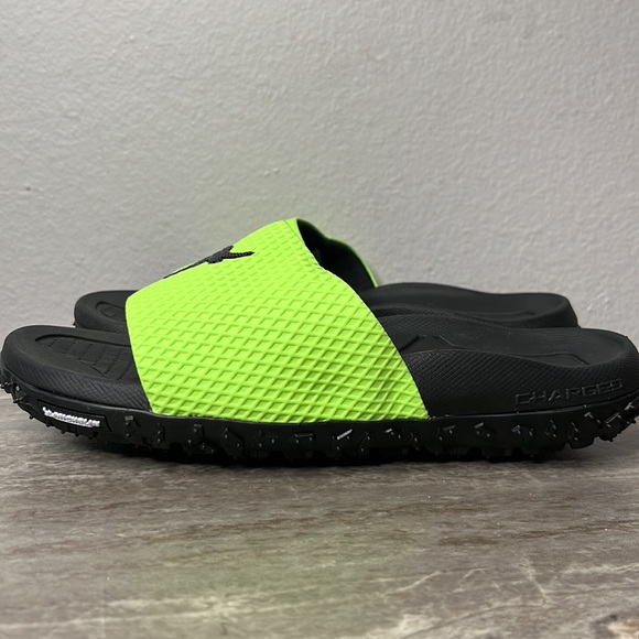 Under Armour UA Project Rock Slides 2.0 Volt Green Black Michelin Gripper 7 - Picture 4 of 9